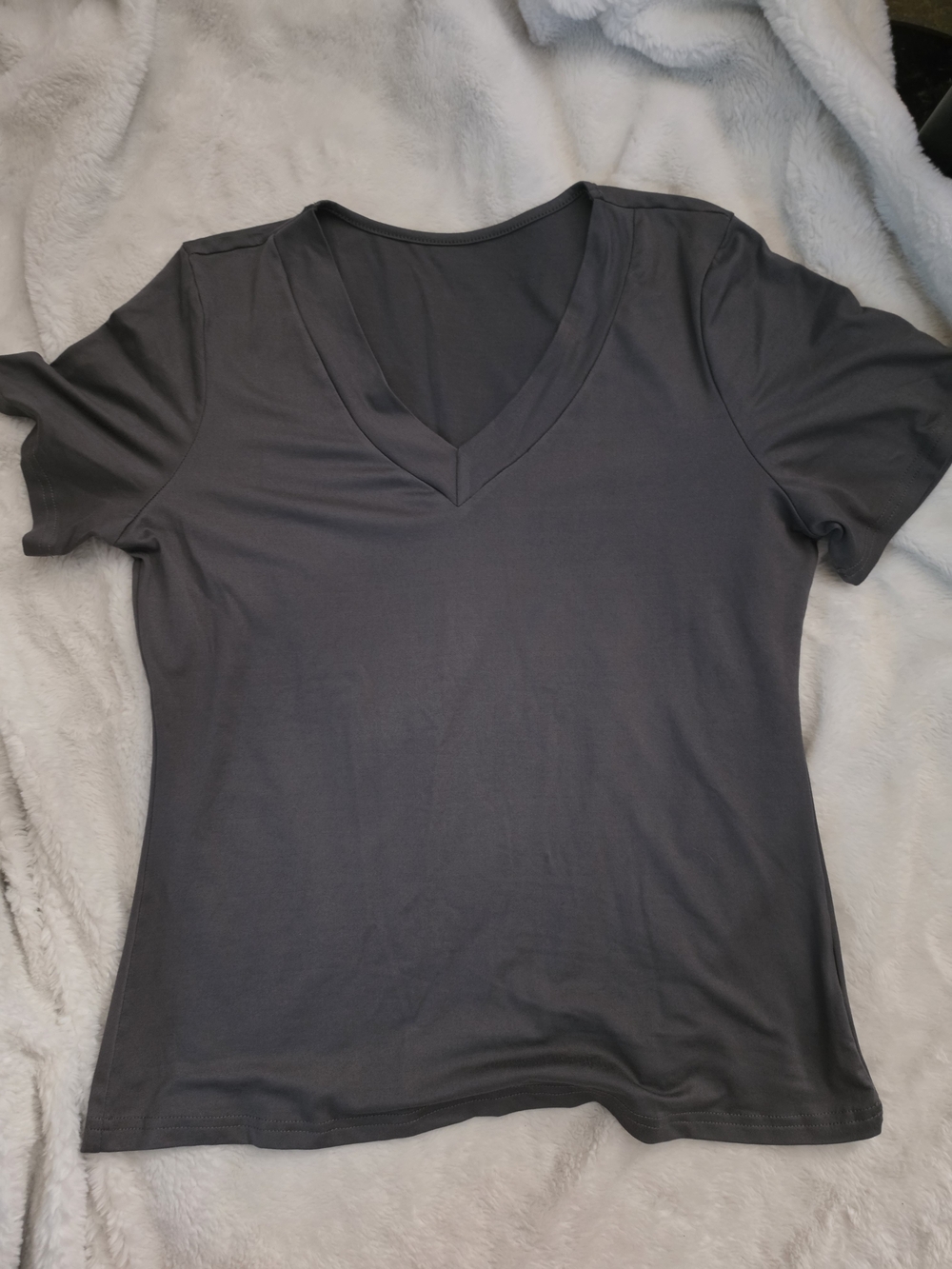 Classic V-Neck Short Sleeve Top - Charcoal
